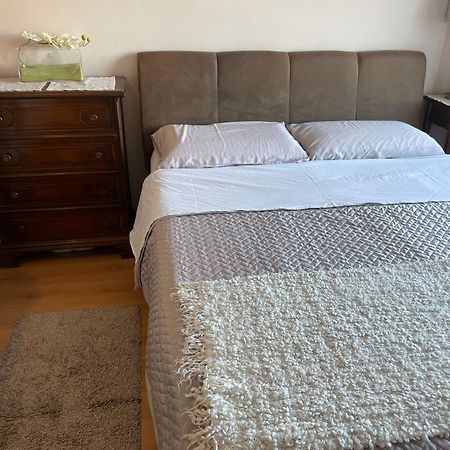 Apartment On Akademika Lazarenka 48A Lviv Buitenkant foto
